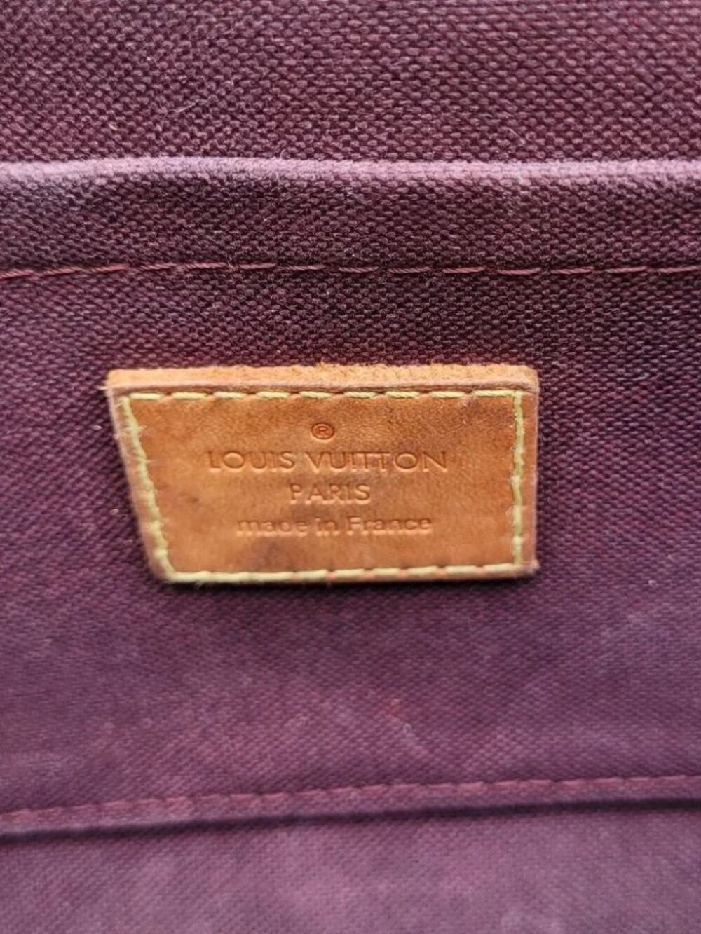 LOUIS VUITTON Favorite MM Monogram Bag - Picture 12 of 16